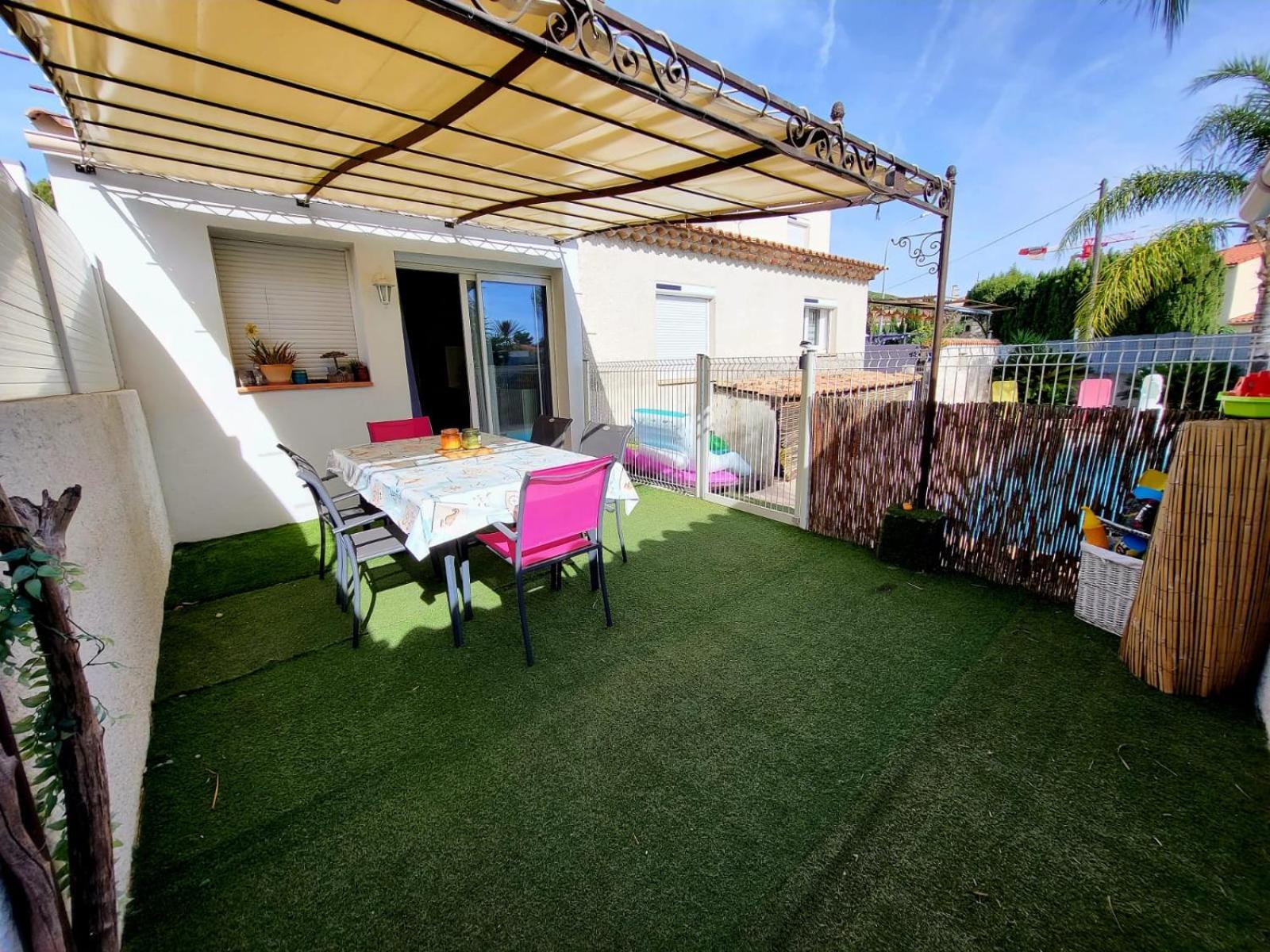 Casa Leone 83 Apartman Solliès-Pont Kültér fotó